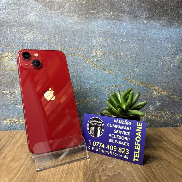 iPhone 13 128GB Product Red
