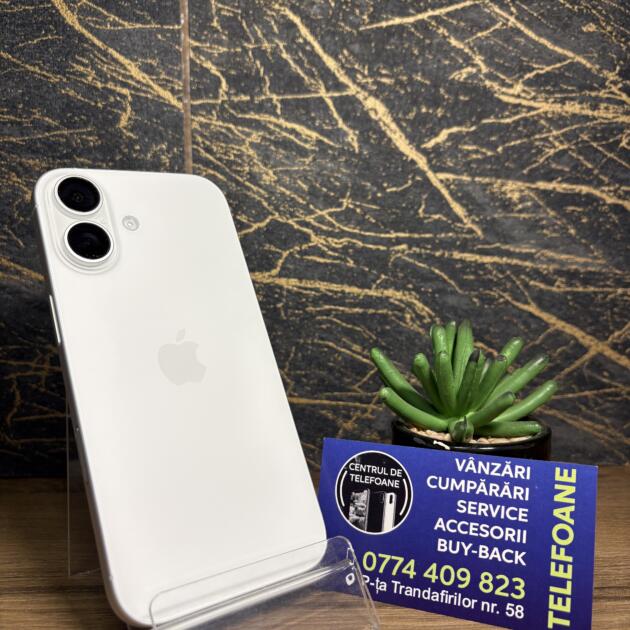 iPhone 17 256GB White