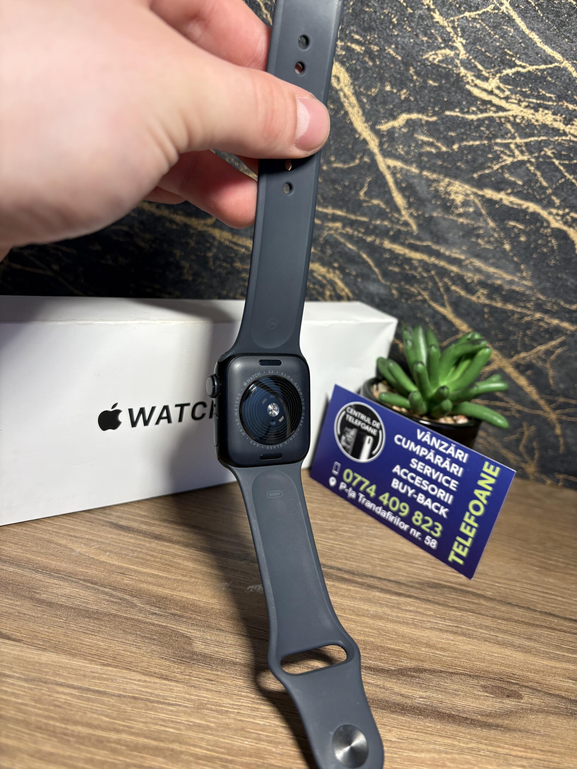 Apple Watch SE 2 40MM Midnight - imagine 2