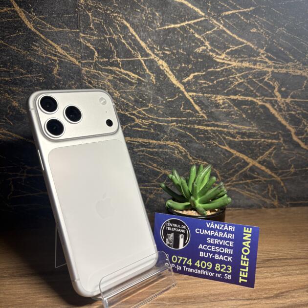 iPhone 17 Pro Max 256GB Silver