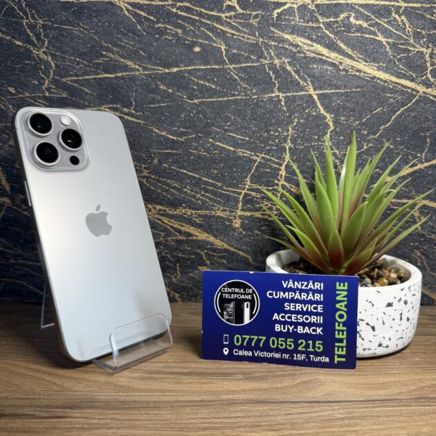 iPhone 15 Pro Max 256 GB Natural Titanium