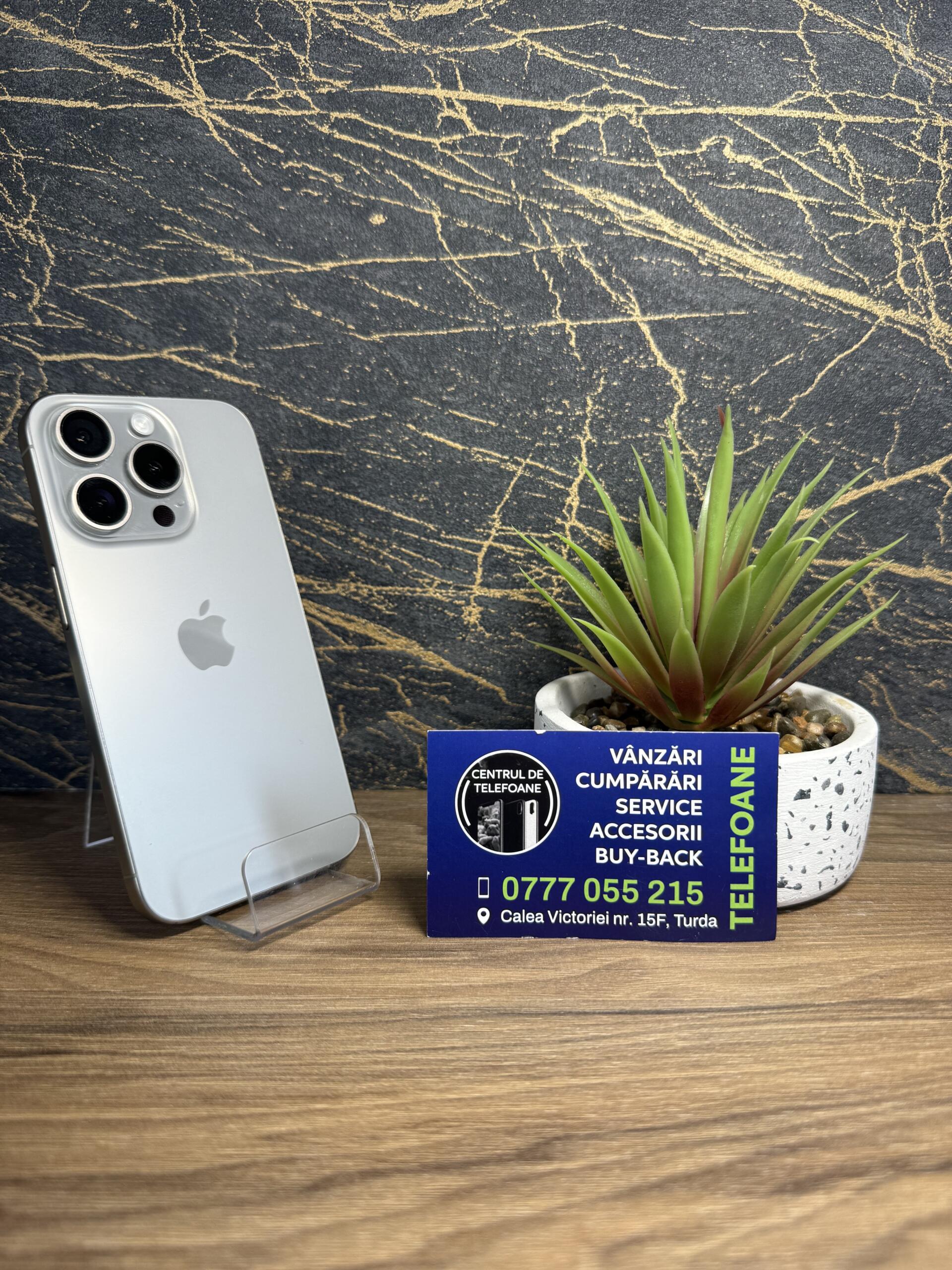 iPhone 15 Pro 128 GB Natural Titanium
