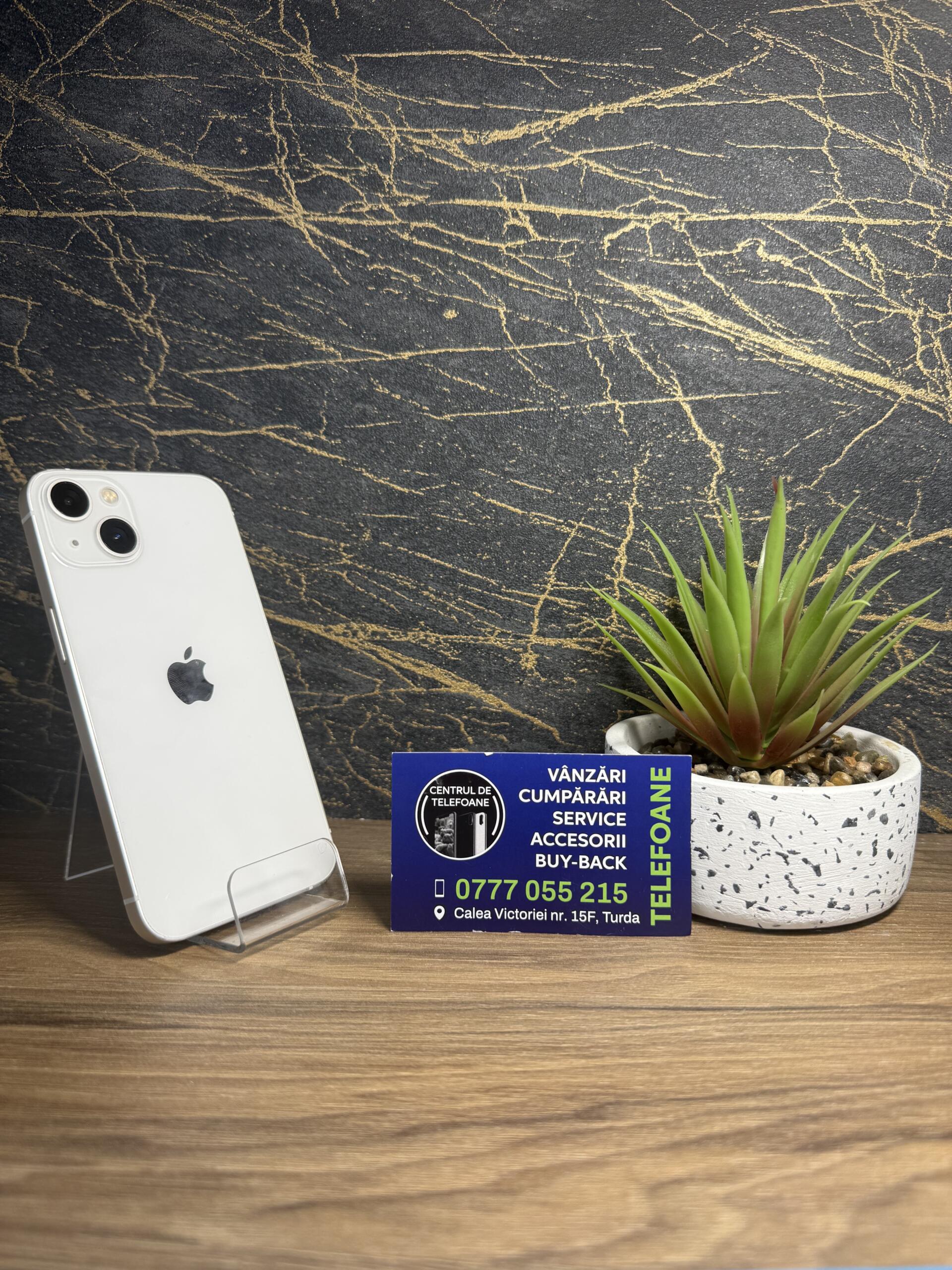 iPhone 13 128GB White