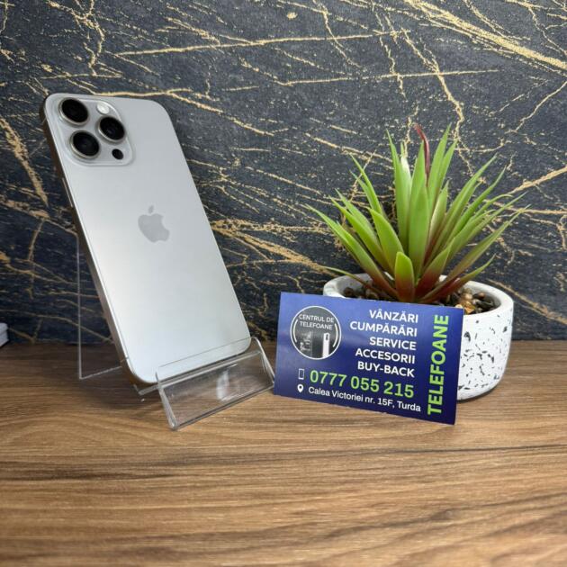 iPhone 15 Pro Max 256 GB Natural Titanium